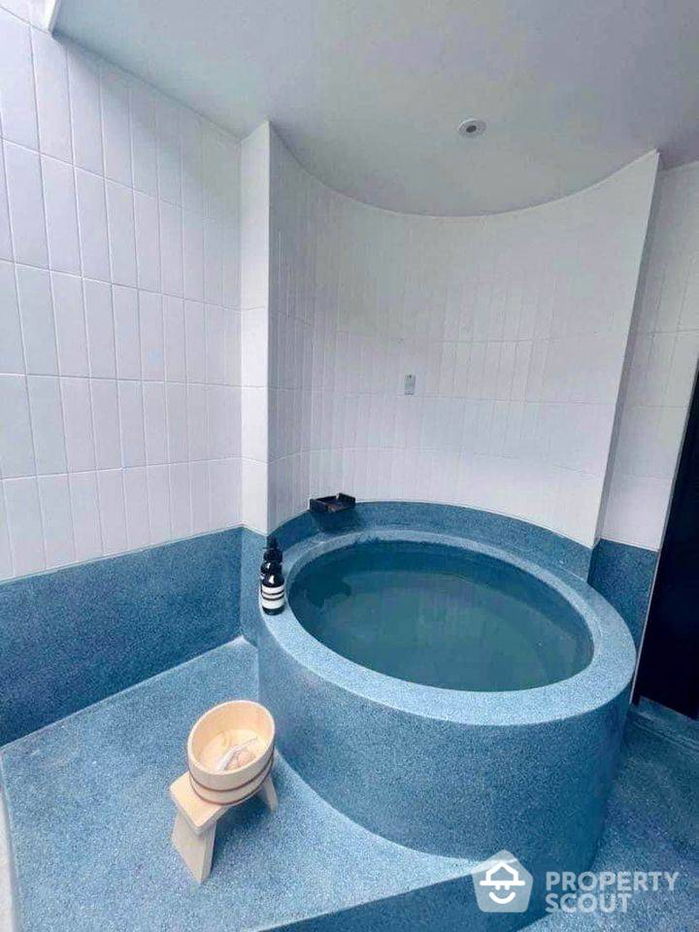picture 2-BR Condo at Chapter Charoennakhorn - Riverside near BTS Krung Thon Buri (ID 1146819) - 24/28
