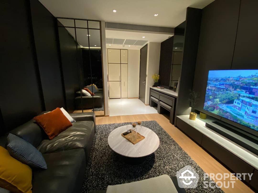 picture Wonderful High Rise 2-BR Condo at Beatniq Sukhumvit 32 near BTS Thong Lor (ID 854562) - 4/16
