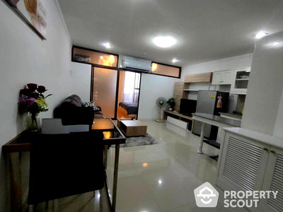 Condos for rent : 1-BR Condo at Supalai Place Sukhumvit 39 near BTS Phrom Phong (ID 425776)