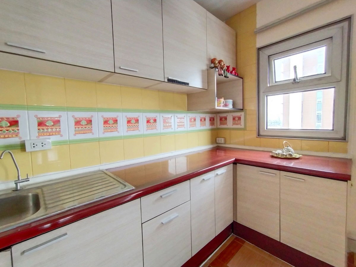 picture For rent Riviera 3, Bond Street near Muang Thong Thani - 9/11