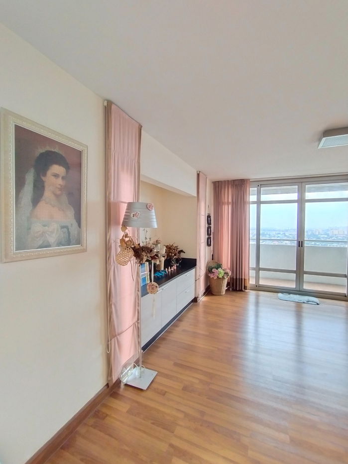 picture For rent Riviera 3, Bond Street near Muang Thong Thani - 7/11