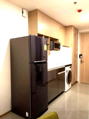 คอนโดให้เช่า : Q Chidlom 35 sq.m. Eng 中 日 Please add LINE ID @806qphgn o8415o5483