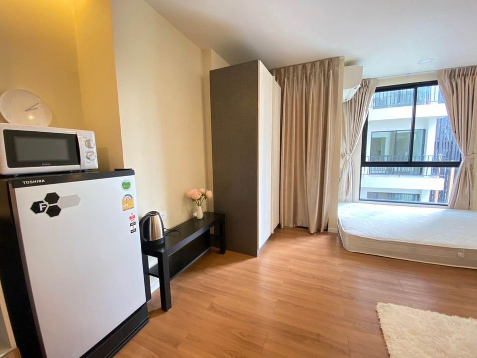 picture Modern Condo The Forest   For Rent - 6/7