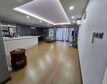 รูปภาพ for rent Avenue61. 2bed 190sqm. Line id: @pfagent