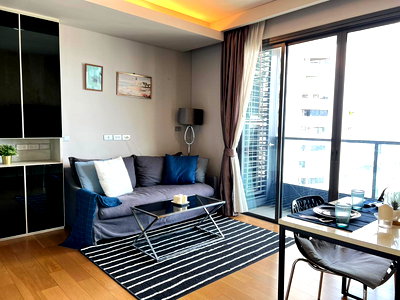 Condos for rent BTS Asok : 📍EXCLUSIVE (2362) The Lumpini 24 for rent nice room, nice view with nice price 50,000 Line@:  @realestateforreal