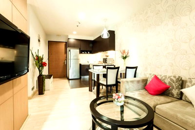 Condos for rent : LineID: @Homelisting (with@ Ahead) ==== 59 Heritage Near BTS Thonglor Available!! 