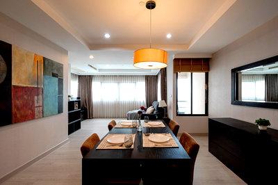 Condos for sale : For Sale – Sathorn garden / HOT DEAL 1bed plus can convert to office room or bedroom - good condition and Ready to move in 
