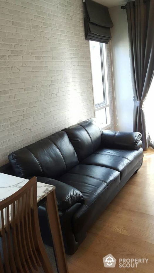 picture 1-BR Condo at Condolette Light Convent near BTS Sala Daeng (ID 295579) - 2/3