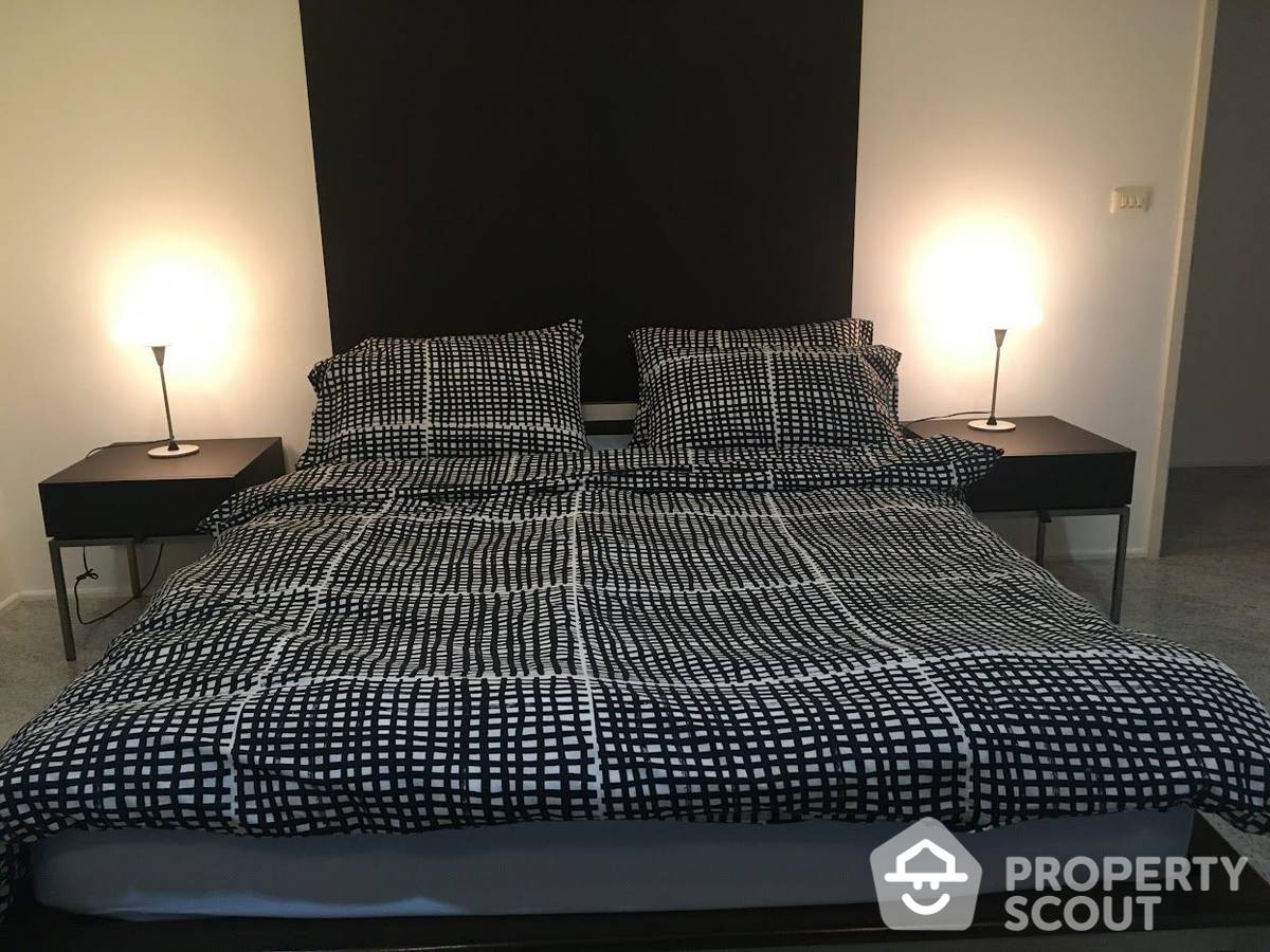 picture 3-BR Condo at Baan Somthavil Condominium near BTS Ratchadamri (ID 1034649) - 6/8