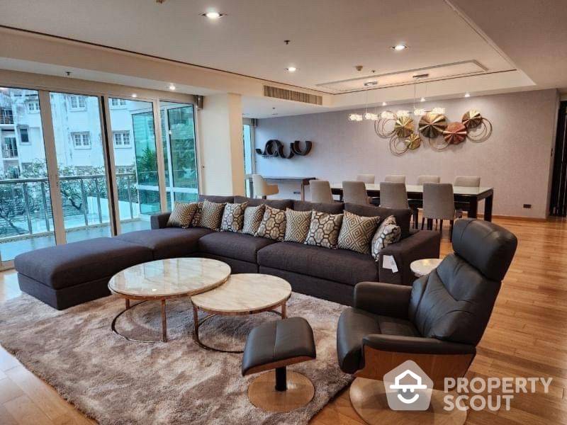 picture 4-BR Condo at Belgravia Residences Condominium near BTS Thong Lor (ID 1342489) - 3/15