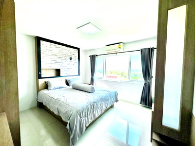 Condos for rent Amata Nakorn : For rent: Beston condo, private corner room.
