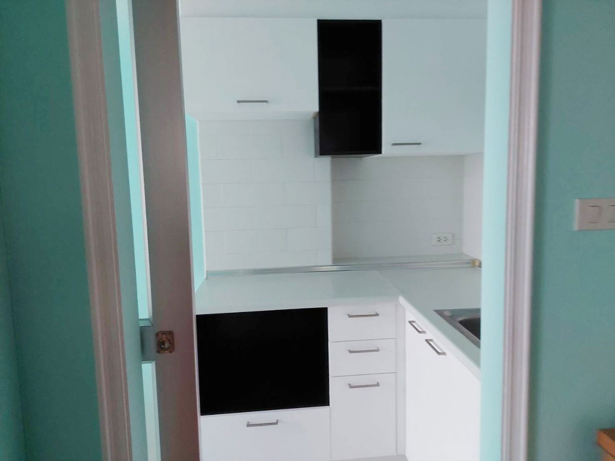 รูป LP44204 ลุมพินี ราม44 One Bed 41 ตรม ชั้น 16 วิวสระ 10,000 บ. 064-959-8900 - รูปที่ 8/13