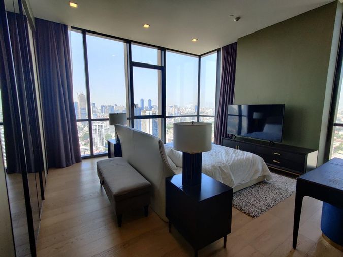 LTH9636 – The Monument ThongLor FOR RENT size 252 Sq. m. 3 beds 3 baths near BTS Thonglor Station ONLY 350K/Month