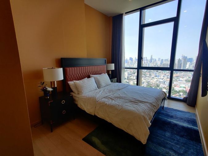 3-bed condo for rent, 252 sqm, The Monument Thonglor
