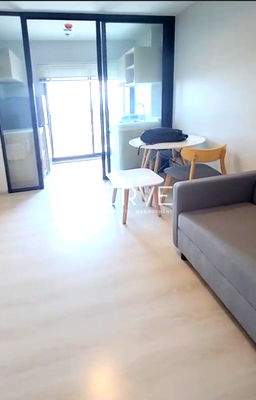 Condos for rent : 1 Bed 30.5 sq.m. High Fl. 25+ New Condo Good Location Next to MRT Si La Salle Station at Nue Noble Srinakarin Lasalle Condo / For Rent