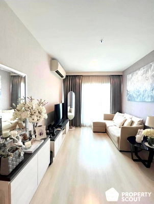 Condos for rent MRT Huai Khwang : Modern 2-BR Condo at Life Ratchadapisek near MRT Huai Khwang (ID 1330269)
