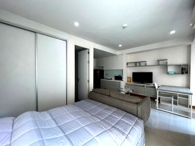 Condos for rent Maya Chiang Mai : Available * The Nimmana condo for rent ! 13,000THB/month Tel. +66823899314 (Boo)
