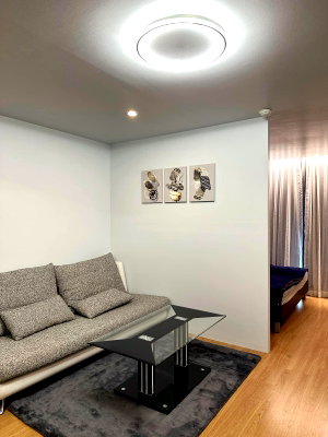 Condos for rent 700 Year Sports Arena Chiang Mai : Raweewaree Resident  Condo for Rent!, Nimman Soi15 ,Near Chiangmai University.