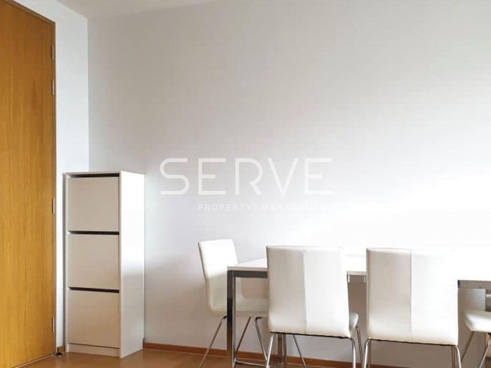 รูป Quiet Corner Unit 1 Bed High Fl. 20+ Close to BTS Surasak 160 m. / Condo For Sale-Noble Revo Silom - รูปที่ 4/8