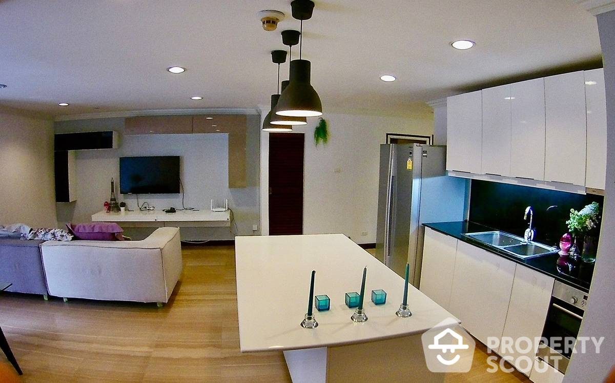 picture 3-BR Condo at Richmond Palace Condominium near BTS Phrom Phong (ID 1369444) - 6/18