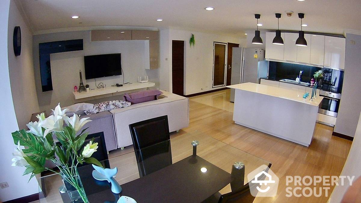 picture 3-BR Condo at Richmond Palace Condominium near BTS Phrom Phong (ID 1369444) - 1/18