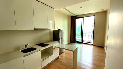 Condos for rent : For rent Equinox Phahol-Vipha, next to Phahol Yothin Road. and Vibhavadi Road, 14th floor, very good view, next to a private garden, only this floor 