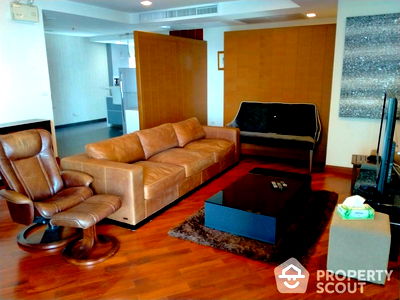Condos for sale BTS Thong Lo (Thong Lor) : 3-BR Condo at Nusasiri Grand Condominium near BTS Ekkamai (ID 889759)