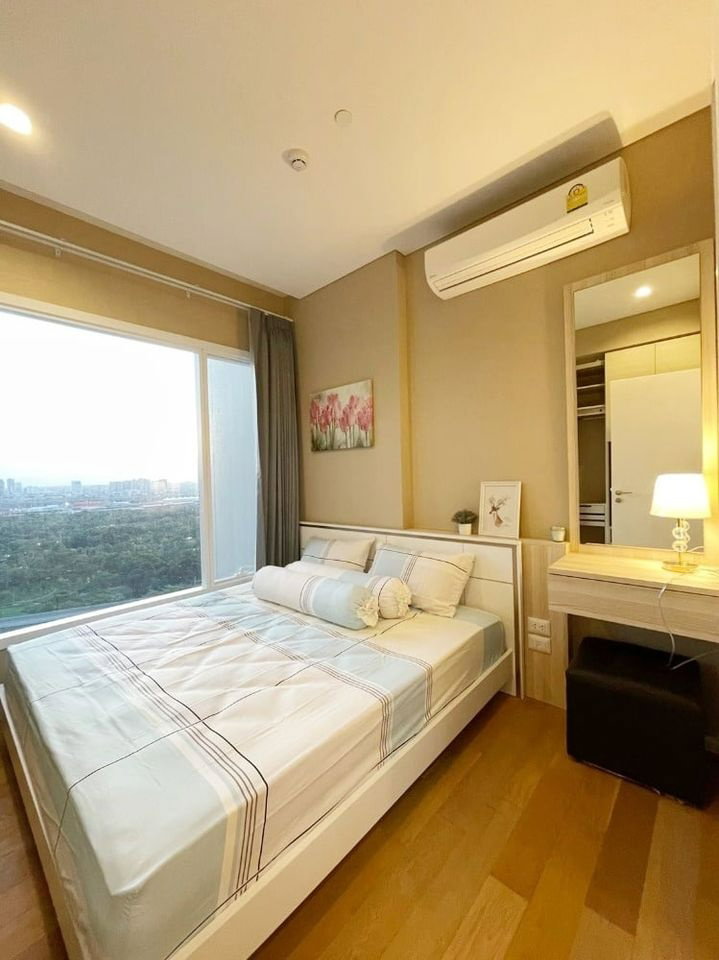 ห้องพร้อม วิวสวย เช่า The Saint Residences 1B1B ==== LineID : @Homelisting (มี@ข้างหน้า)