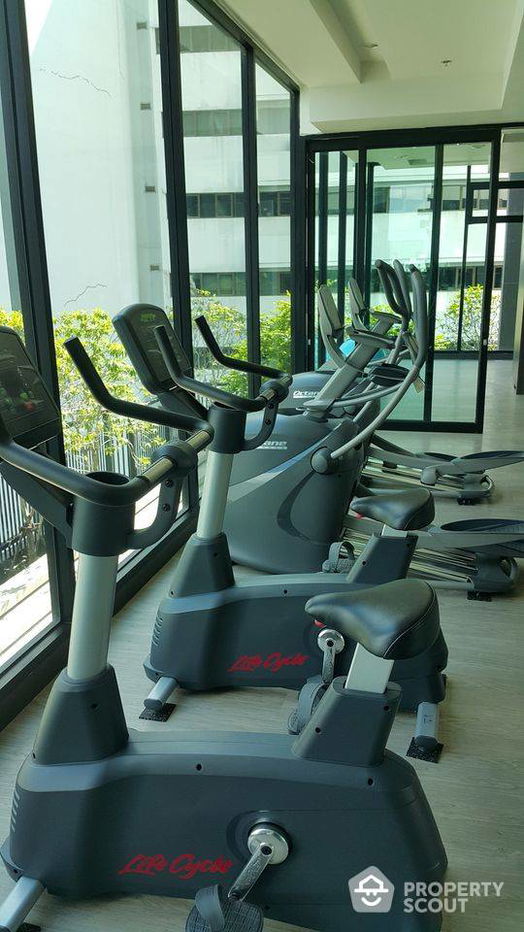 รูป คอนโด 2 นอน ชั้นสูง at The Capital Eakamai-Thonglor ใกล้ ARL รามคำแหง (ID 392925) - รูปที่ 12/22