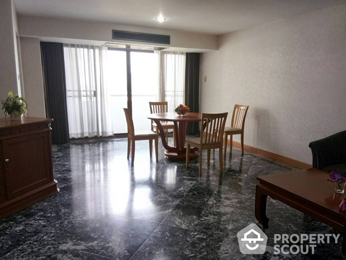 picture 2-BR Condo at The Waterford Park Sukhumvit 53 Condominium near BTS Thong Lor (ID 883727) - 2/7