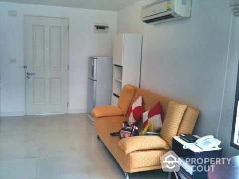 1-BR Condo at The Clover Thonglor Residence near BTS Thong Lor (ID 515185)