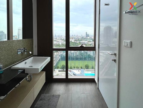 FOR RENT condo , The Lofts Ekkamai , nice view , high floor , BTS-Ekkamai , Phra Khanong Nuea , Watthana , Bangkok , CX-53313 ✅ Live chat with us ADD LINE @connexproperty ✅ 