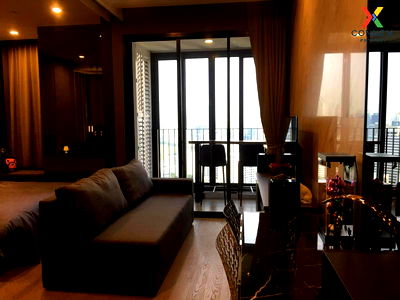 Condos for rent Silom Complex Department Store : 🔥🔥🔥 FOR RENT condo , Ashton Chula-Silom , nice view , high floor , MRT-Sam Yan , Si Phraya , Bang Rak , Bangkok , CX-52974 ✅ Live chat with us ADD LINE @connexproperty ✅ 🔥🔥🔥