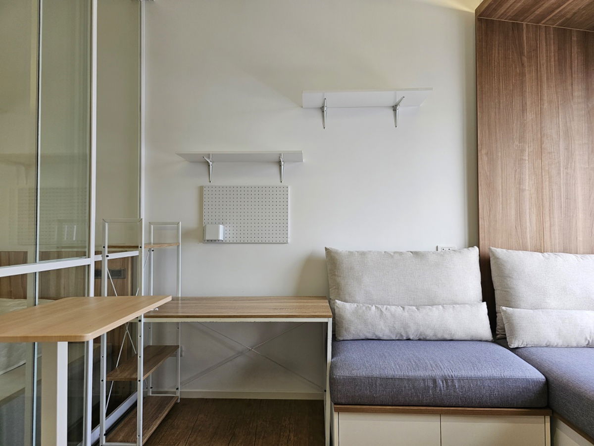 picture Triple Y Residence【𝐑𝐄𝐍𝐓】🔥 Minimal style room ,city view, convenient to travel near MRT. 🔥Contact Line ID: @hacondo - 5/11