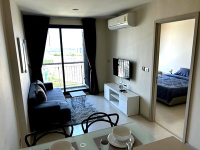 ขายคอนโด : LTH9661 – Rhythm Sukhumvit 42 FOR SALE size 45 Sq. m. 1 bed 1 bath near BTS Ekkamai Station ONLY 8.8 MB