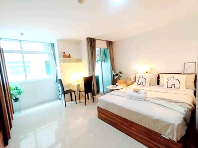 คอนโดให้เช่า : J.W. Boulevard Srivara (เจ ดับบลิว บูเลอวาร์ด ศรีวรา)