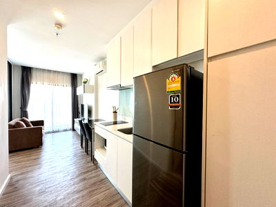 Condos for rent Sriracha Technological College : Knightbridge for Rent fl.29 Sea and City View !