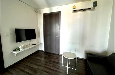 Condos for rent : for rent The Base park east. 1bed 31sqm. Line id: @pfagent