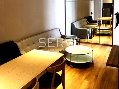 Condos for rent : Nice Combined 2 Bed 2 Bath 57.41 sq.m. Unit with North Side Shuttle bus to BTS Phrom Phong at Park 24 Condo / For Rent
