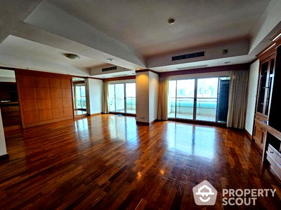 Condos for rent Silom and Sathorn Road : 2-BR Condo at Baan Nonsi close to Thanon Chan (ID 1273495)