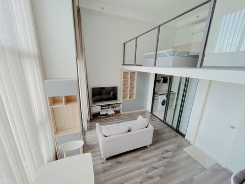 (Ready Move!!)✅️Duplex 1 Bedroom 40 sq m. Knightsbridge Space Rama 9, Rama 9 Intersection and MRT Rama 9 Station
