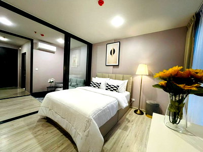 คอนโดให้เช่า :  Rds-2893 ให้เช่าคอนโด  XT Huaikhwang  นัดชมห้อง 👉line : @propertyfinder 
