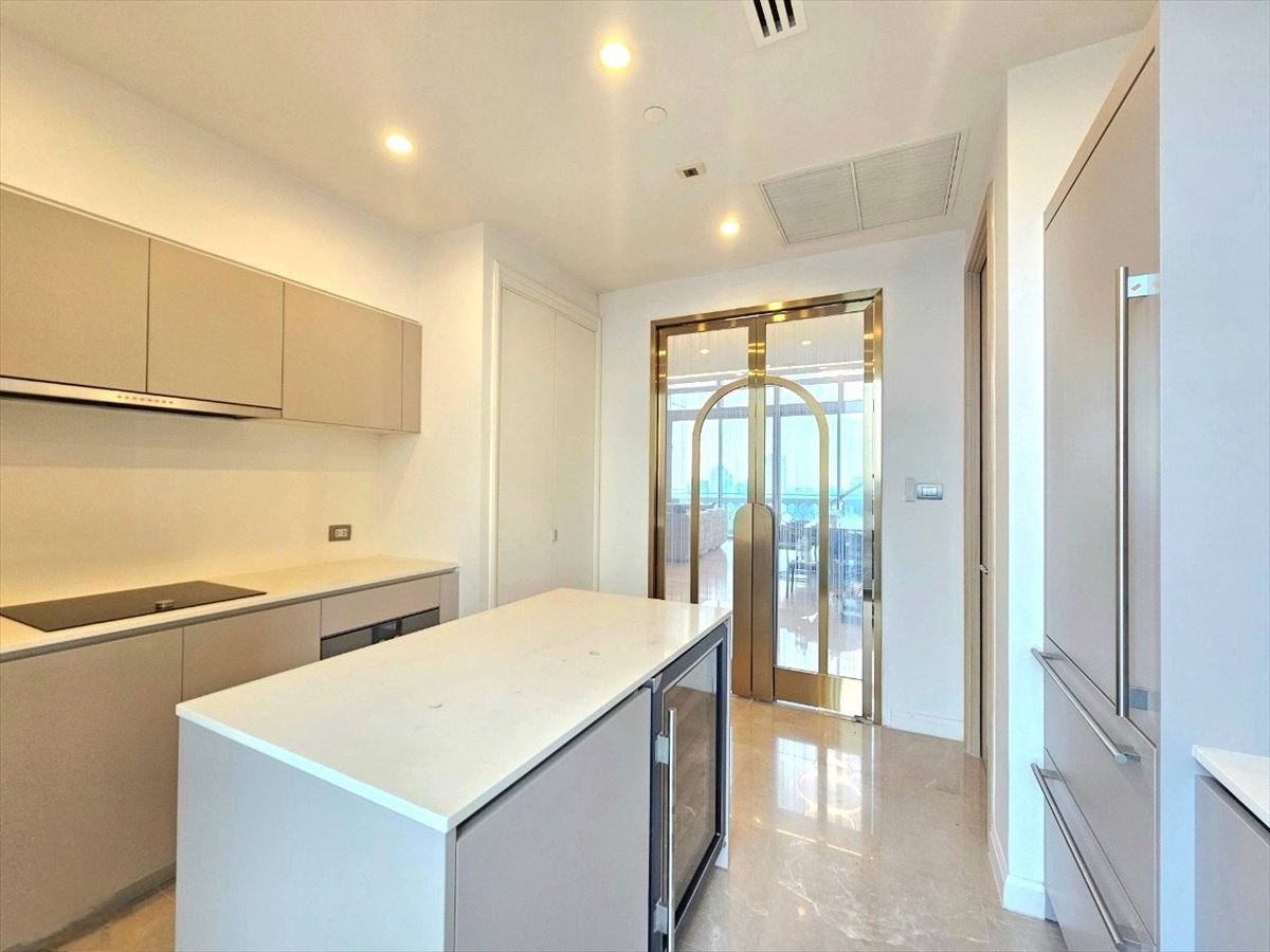 รูป For rent Magnolias Waterfront 📣📣📣 4 Bedrooms ชั้นสง ค่ะ - รูปที่ 9/19