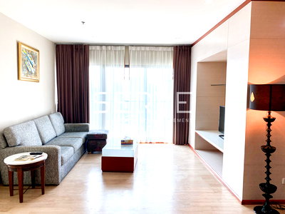คอนโดให้เช่า : 3 Bed 3 Bath with Bathtub Corner Unit Perfect Location  BTS Thong Lo / Condo For Rent-Noble Remix (โนเบิล รีมิกซ์)