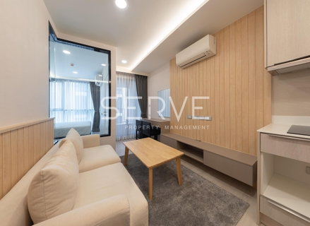 Nice Room 1 Bed Good Location Shuttle Bus to BTS Thong Lo at Vtara Sukhumvit 36 Condo / Condo For Sale