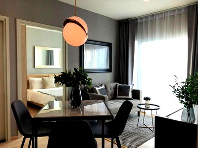 คอนโดให้เช่า : 2Bed 1Bath Noble Revolve Ratchada (ติดMRT) LineId: @Habitant (มี@ ข้างหน้า)