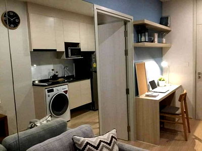 Condos for rent University of the Thai Chamber of Commerce : ✨LineID: @Homelisting (with@)✨ ==== Noble Revolve Ratchada Available!! 