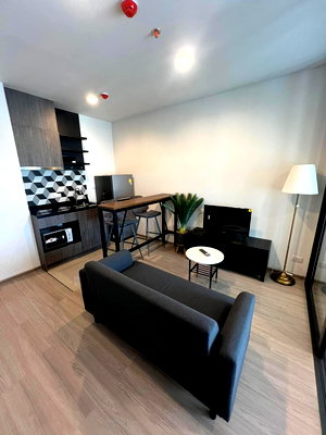 เช่าคอนโด BTS ทองหล่อ : For rent , the base phetburi - thonglor