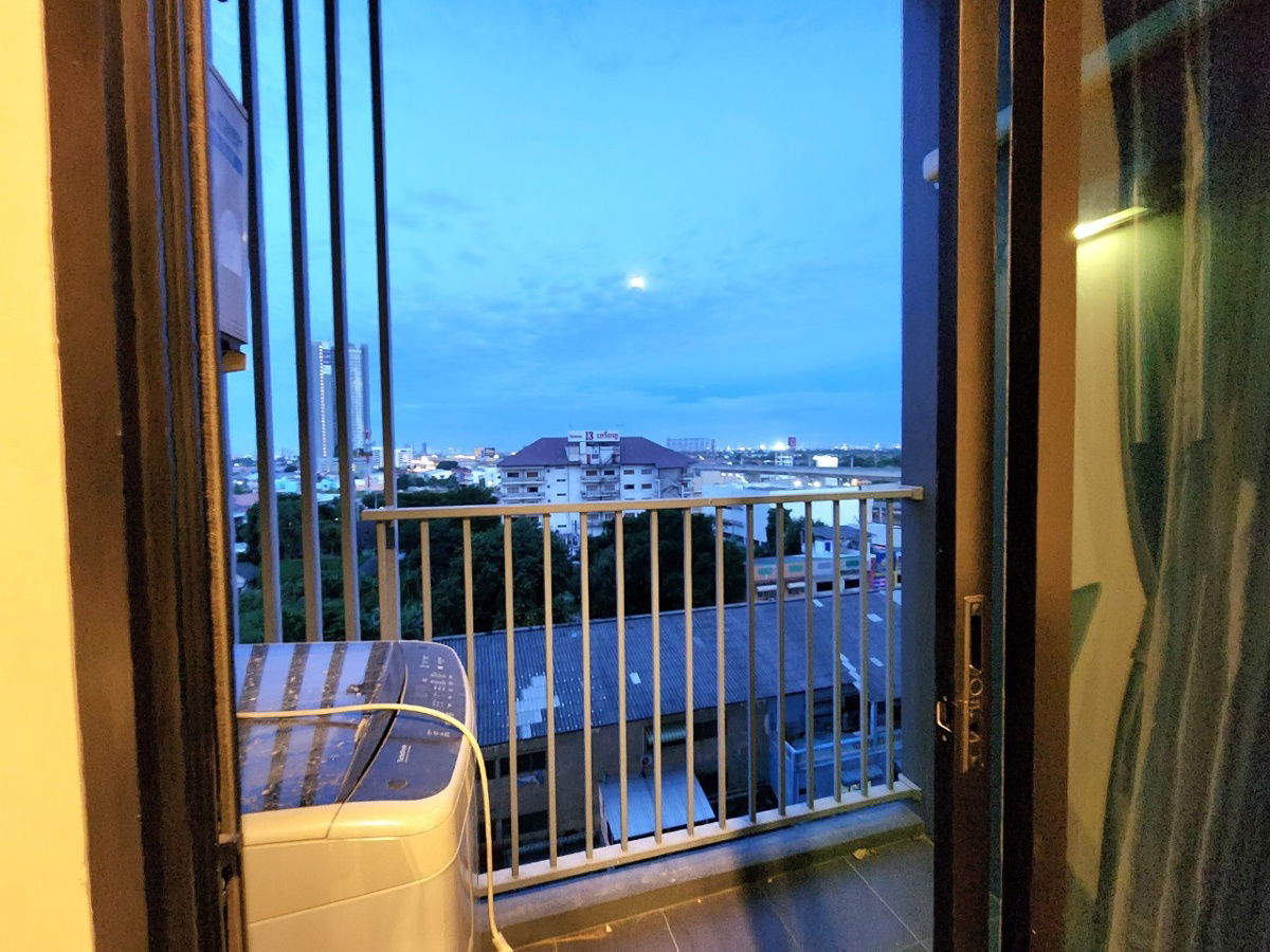 รูป **สถานะตามภาพปกเลยครับผม ห้องว่างครับผม** ให้เช่า ห้องตกแต่งโทนขาวน่ารัก พลัมคอนโด เซ็นทรัล สเตชั่น เฟส 2 **มีเครื่องซักผ้า ทิศตะวันออก ไม่ร้อน** - รูปที่ 22/61