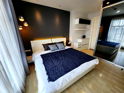 Condos for rent : For Rent RHYTHM RATCHADA Fully Furnished (Near MRT Ratchadaphisek)